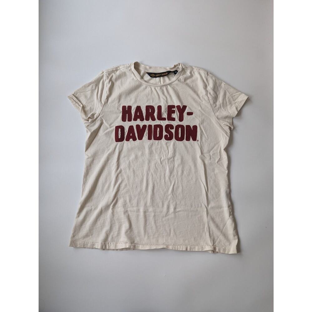 Harley Davidson Size Large Woman's Embroidered Tshirt Beige